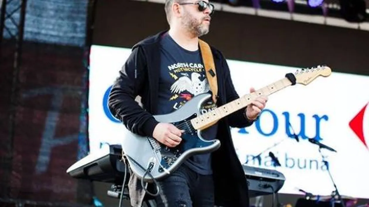 Fanii sunt în doliu. Daniel Dragomirescu, un talentat cântăreț, a fost răpus de COVID