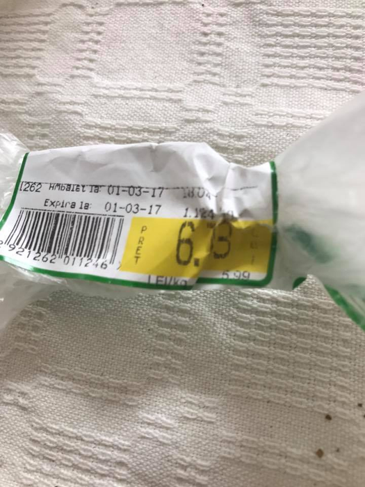 Ce a păţit MIHAELA MOISE într-un hipermarket din Capitală! Răspunsul unei angajate a lăsat-o mască pe „Meme”