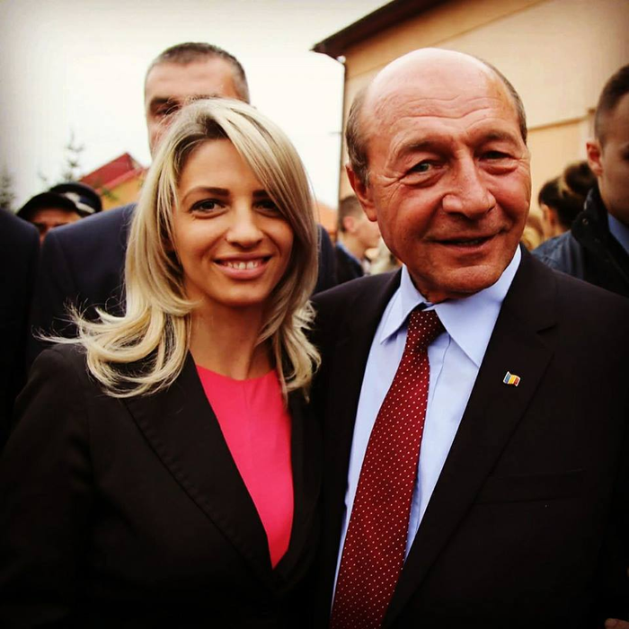 Politician cunoscut, acuzat că și-a bătut o fostă colegă de partid și a amenințat-o cu moartea