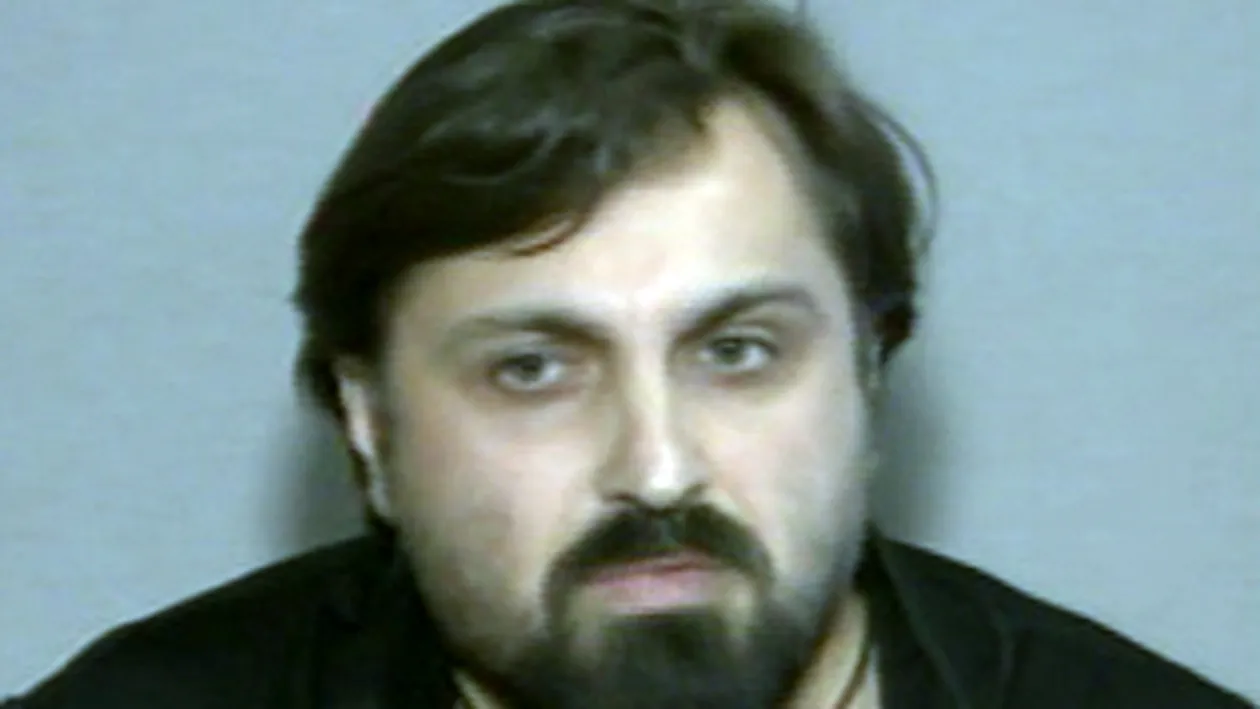 VIDEO Petru Mircea, despre barbatul care spune ca a fost primul iubit al Madalinei: Dragos Iacobini nu a fost niciodata cu sotia mea! Este un escroc