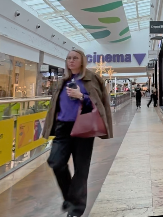 Gabriela Szabo, maraton prin mall