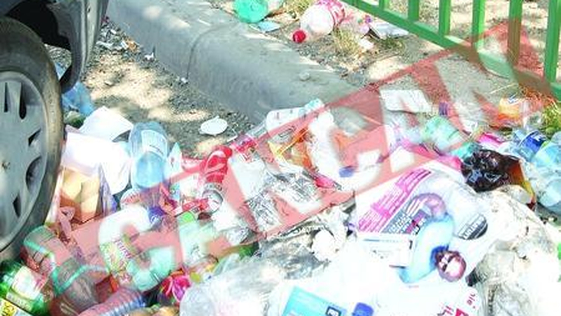 Bucurestiul, o capitala unde colcaie gunoaiele pe strazi