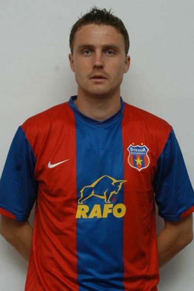 Cum se menţine în formă?! Sorin Ghionea e neschimbat la 4 ani după ce s-a lăsat de fotbal!