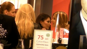 Parfum de mamica, by Dana Rogoz! Vedeta a mirat toata audienta la un eveniment!