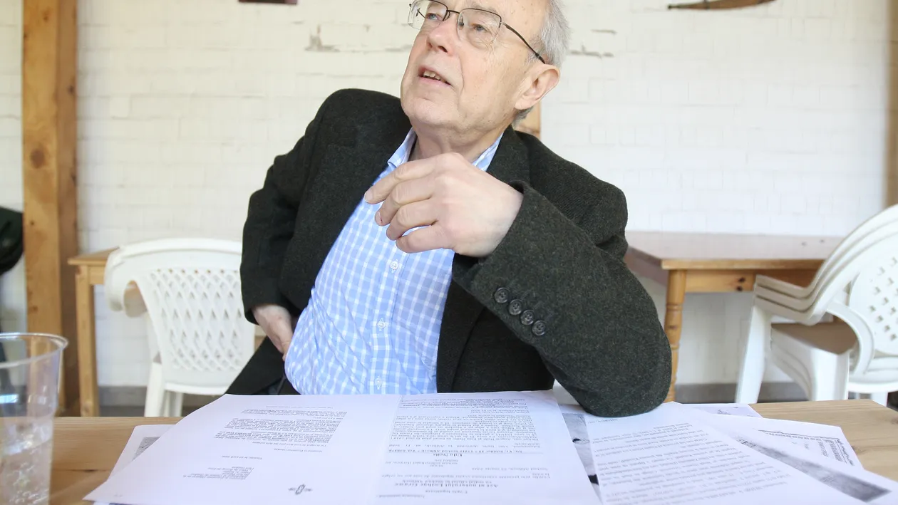 Print si aproape cersetor: presupusul fiu nelegimit al Regelui Mihai se milogeste dupa testul ADN!