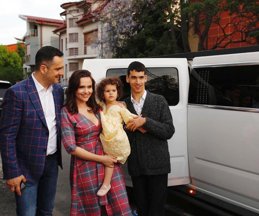 Fiica lui Mădălin Ionescu se mută de acasă. Ce s-a întâmplă, de fapt, în familia lui și a soției sale, Cristina Șișcanu