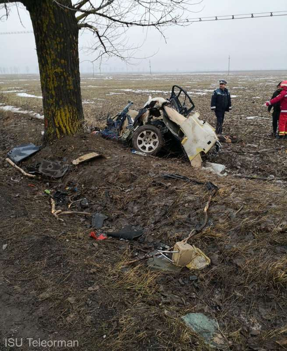 Tragedie in muzica din Romania! Cantaretii au murit intr-un accident rutier teribil! BMW-ul s-a rupt in bucati! Veneau de la un spectacol