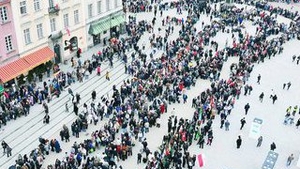 Isi plang sotii, iubitii si fratii