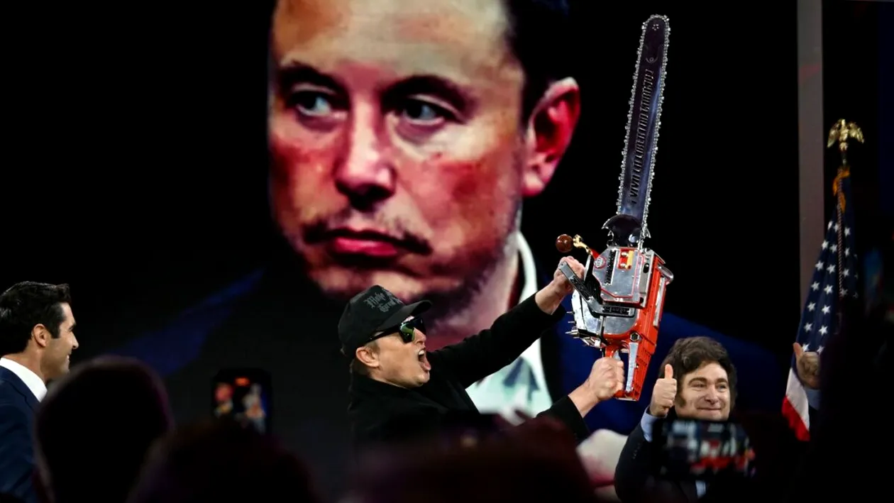 Elon Musk, dat în judecată de mii de oameni din Statele Unite. Cu ce i-a înfuriat miliardarul pe bugetarii din America