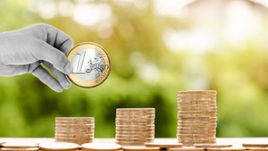 Curs BNR 16 iunie 2023. Noile valori ale monedelor principale, ce se întâmplă cu ROBOR înainte de weekend