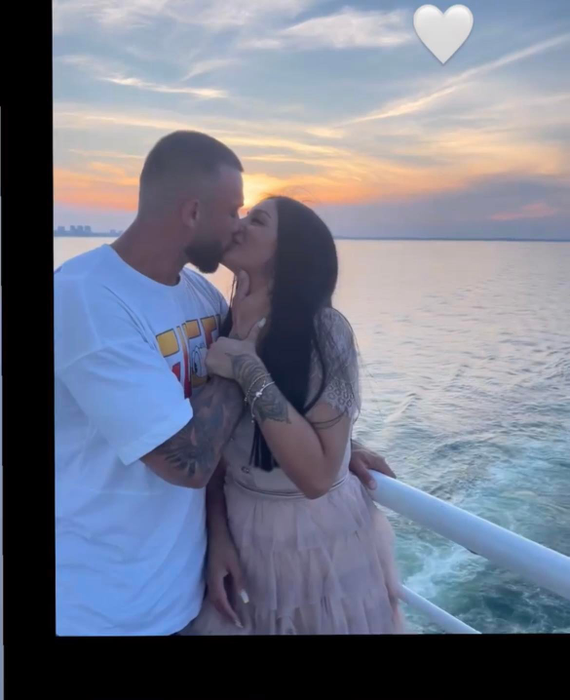 Simina Loica și Alex Bobibioiu, la mare