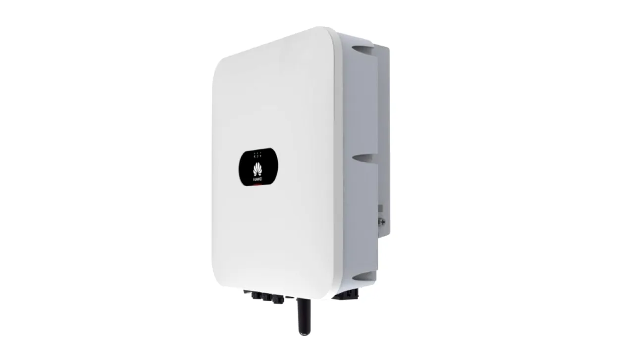 (P) Invertoare pentru panouri solare: cum le alegi