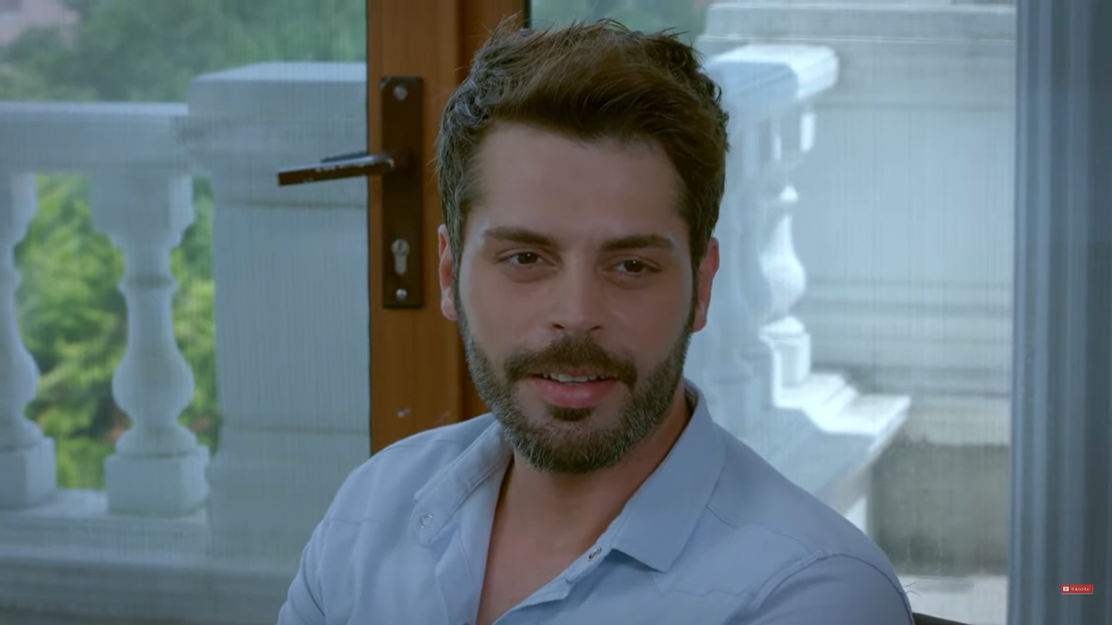 Lucruri pe care nu le știai despre Ali Yasin Özegemen, actorul din serialul ”Păsări rănite”