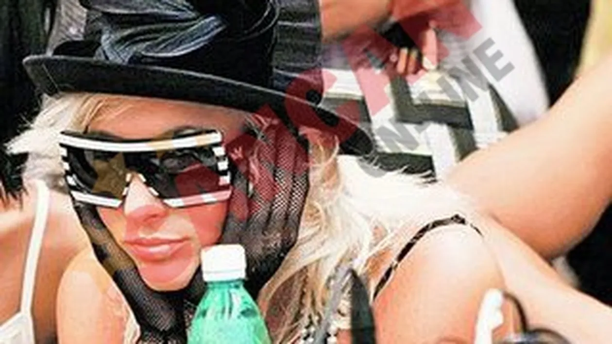 Se tavaleste pe jos de durere