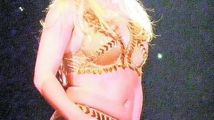 Britney vrea sa se marite pana la Craciun. Investeste 130.000 $ in imaginea ei