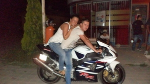 Astea sunt singurele imagini cu motociclistul care a provocat masacrul de la Ghermanesti!