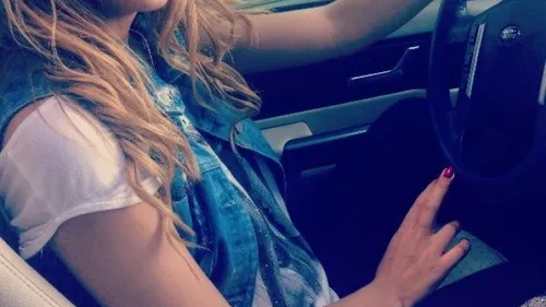 Amenintat de Sefu ca il dezmosteneste! Satul sa prapadeasca mii de euro in cluburi, un baiat de bani gata a fost pus la punct