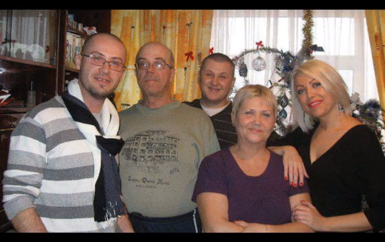 Irina Pavlenco, în lacrimi după ce mama ei a fost operată de pe creier. Constanța a aflat că are o tumoră, după ce a făcut accident vascular