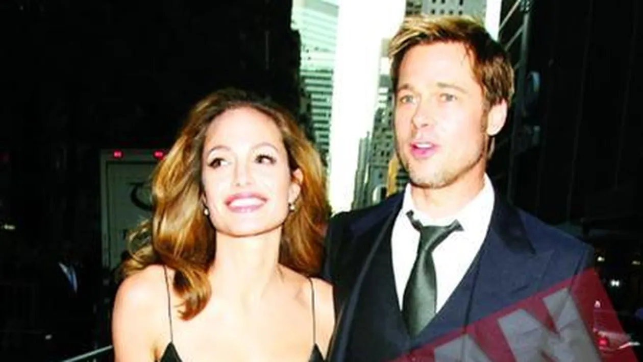 Angelina, acuzata ca il insala pe Brad