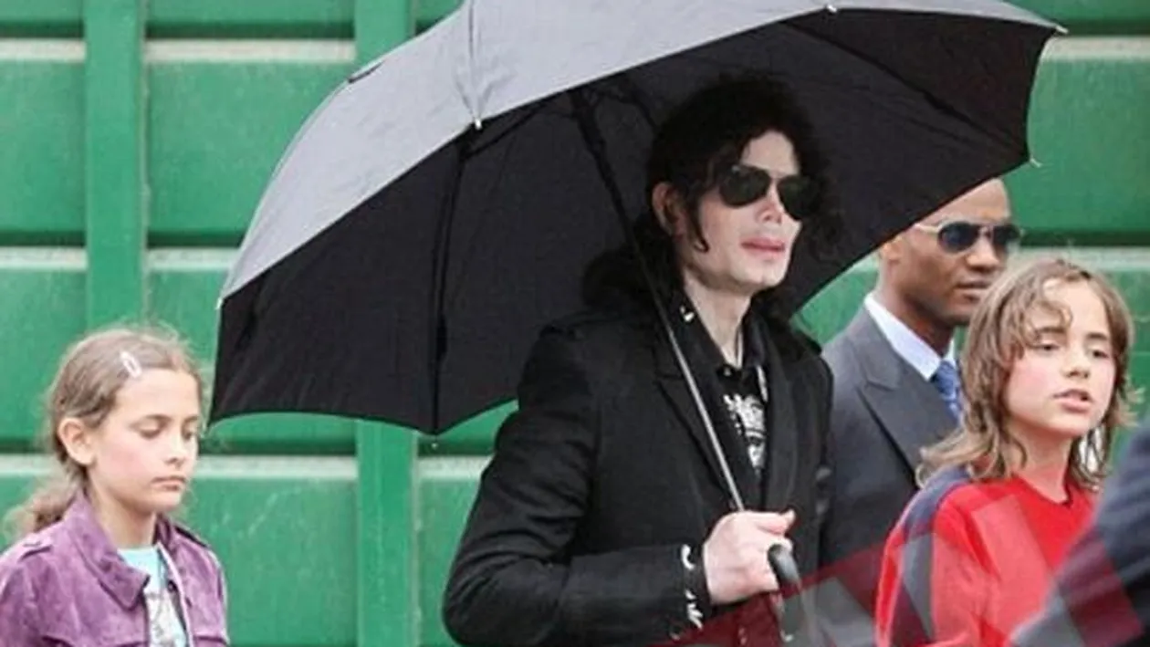 Copiii lui Michael, fara masca