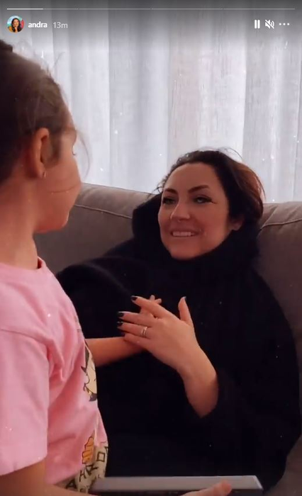 Andra și Cătălin Măruță, testați pozitiv cu SARS-CoV-2. Prezentatorul a dezvăluit care este starea lor de sănătate: “Vă mulțumim pentru gânduri”