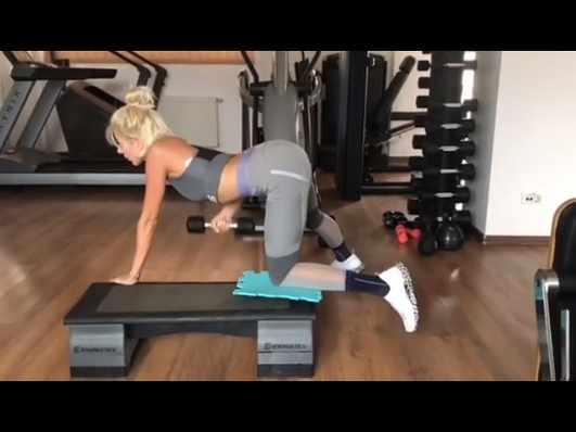 Lidia Buble, filmare incendiară din sala de sport. Cum a fost surprinsă cântăreața