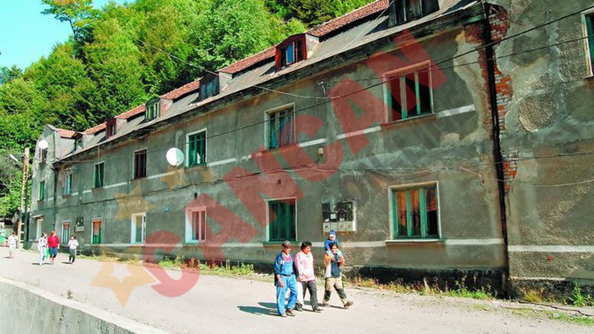 "Am cazut la vecinul in casa!"