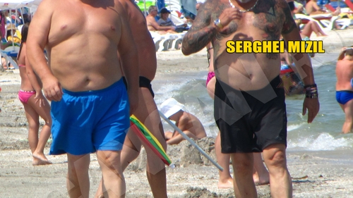 Legătura incredibilă dintre Serghei Mizil şi milionar. Avem dovada: e ”fratele geamăn” al lui Gigi Becali! :)