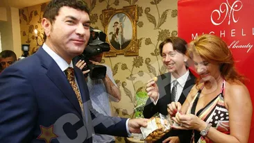 Cristi Borcea, alaturi de Mihaela la prezentarea sa de produse cosmetice