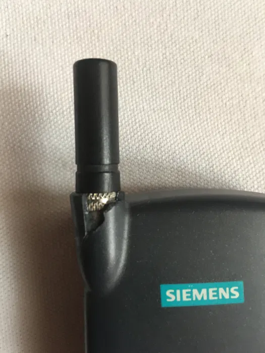 Telefonul Siemens S10. Foto: OLX