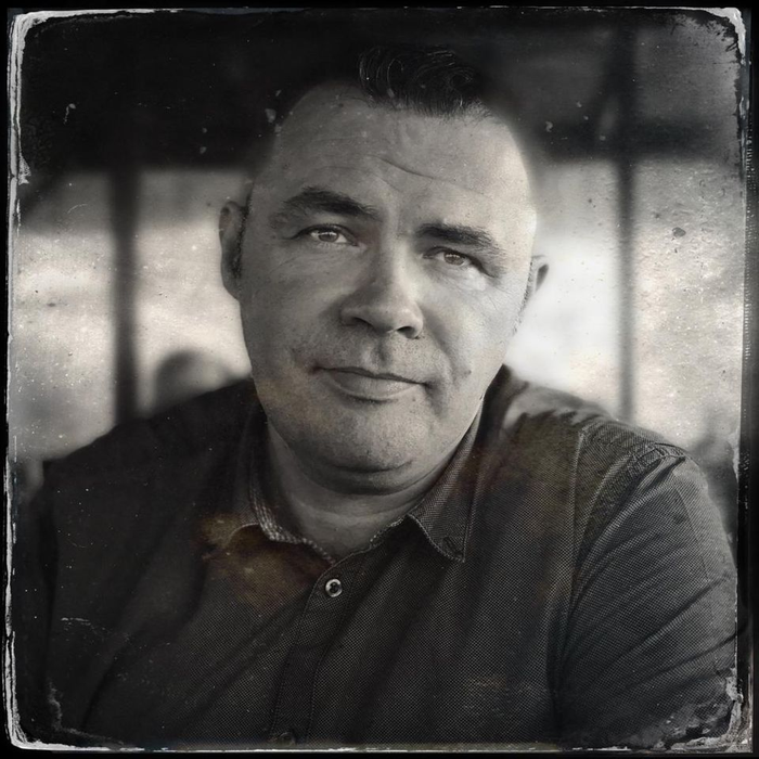 Moise Guran a renunțat la viața politică și a redevenit colegul prezentatoarei Andreea Esca: “Încerc să fiu mai degrabă inspirațional decât editorial”. Ce emisiune va modera
