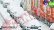Masini avariate si sute de turisti blocati