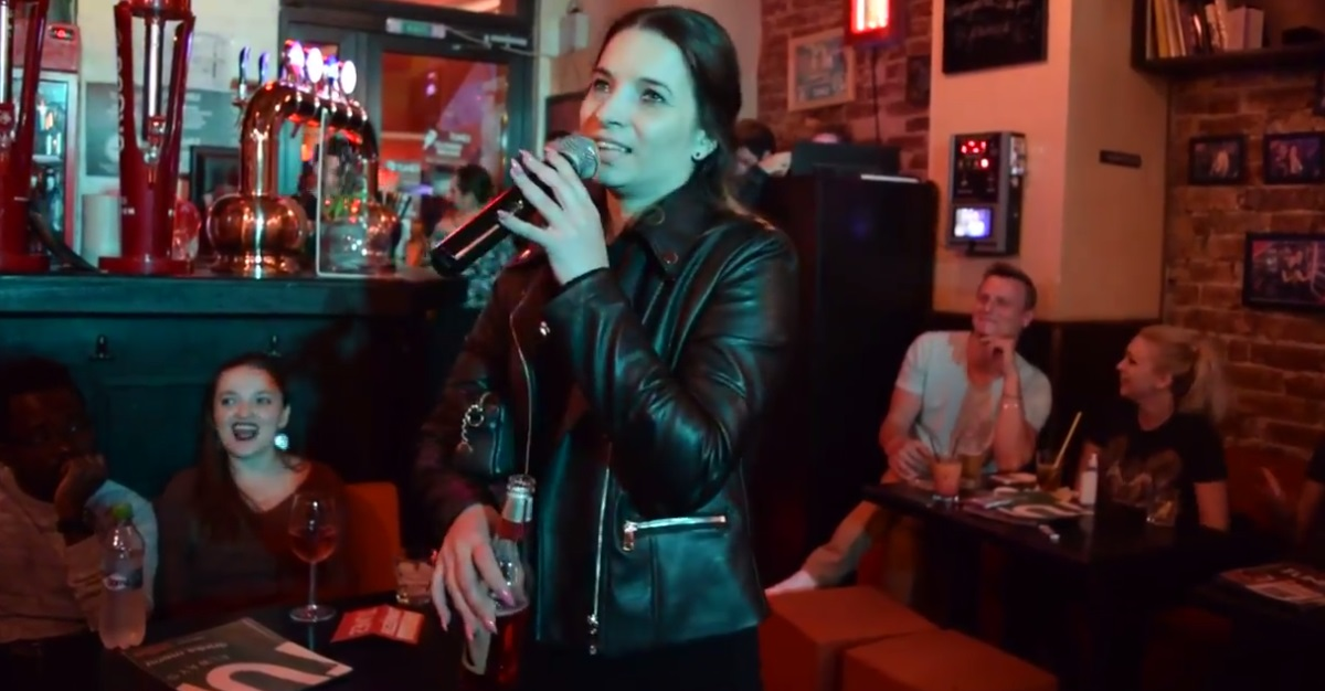 Cum se pregătește croitoreasa de la “Românii au talent” pentru semifinala sezonului 9! Ana Maria Pantaze a ținut să se afle chiar de la ea