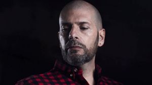 Un celebru artist care contesta vaccinarea, internat la terapie intensivă cu COVID-19