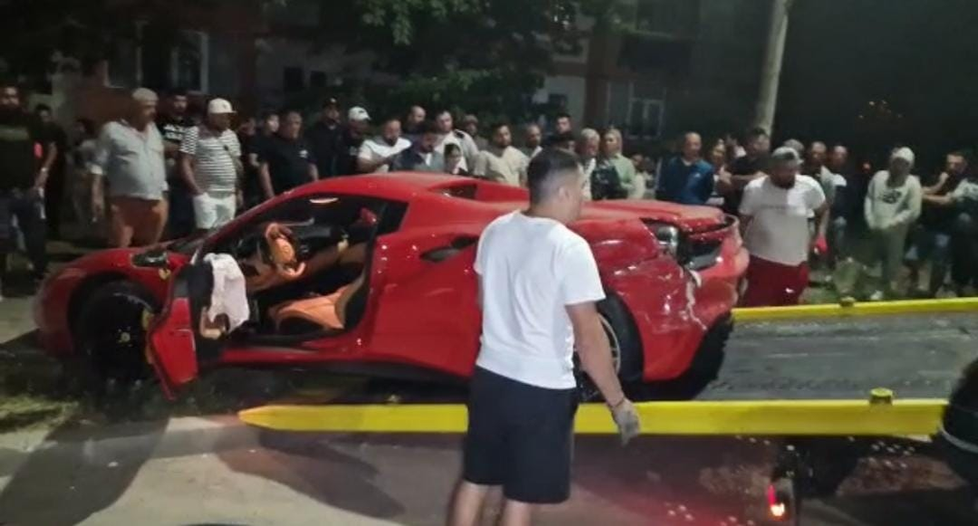 Fratele lui Tzancă Uraganu, implicat într-un accident grav. Miraj Tzunami a făcut praf bolidul de sute de mii