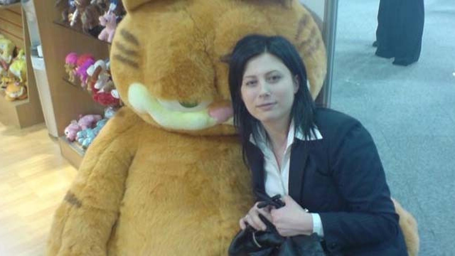 “In fiecare zi, mor putin cate putin!” Iubitul uneia dintre tinerele moarte in “Colectiv” face declaratii sfasietoare p