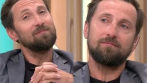 Dani Oțil a început să plângă în direct la TV și a dat vina pe „o muscă de la Pro TV care îmi intră în ochi”