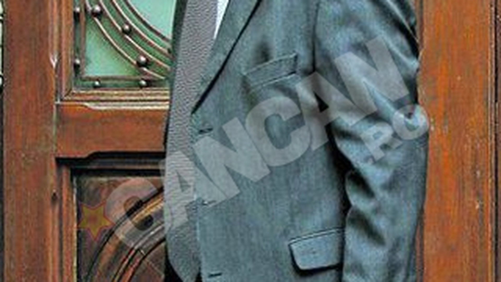 Bancherul Robert Rekkers a intors armele impotriva fostei iubite! Vrea sa o lase fara copil