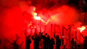 Incidente la meciul Dinamo-Rapid! Fanii s-au luat la bataie in tribune