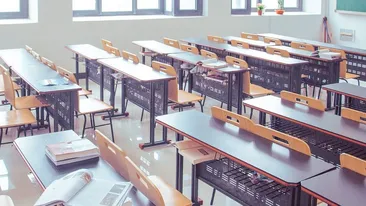 Ce pedepse dure riscă directorii care îi obligă pe salariați să meargă la școală! A fost declarată pandemie din cauza coronavirusului