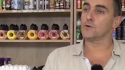 Cel mai stupid jaf din istorie! Păgubitul a chemat hoţii să îl mai jefuiască o dată şi ei au revenit. VIDEO