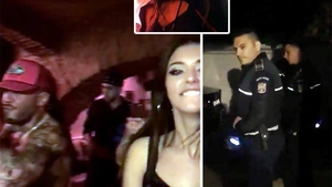 Dezmăţ la ziua Antoniei! Vecinii au alertat Poliţia! Alex Velea s-a dezbrăcat şi a început să...
