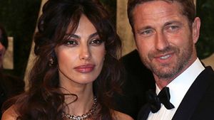 Mădălina Ghenea şi Gerard Butler, cel mai frumos cuplu de la petrecerea dedicată Oscarurilor! Uite cât de bine le stă împreună
