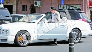 A dat Rolls-ul pe Bentley! Dan Nicorescu schimba limuzinele de lux ca pe palarii