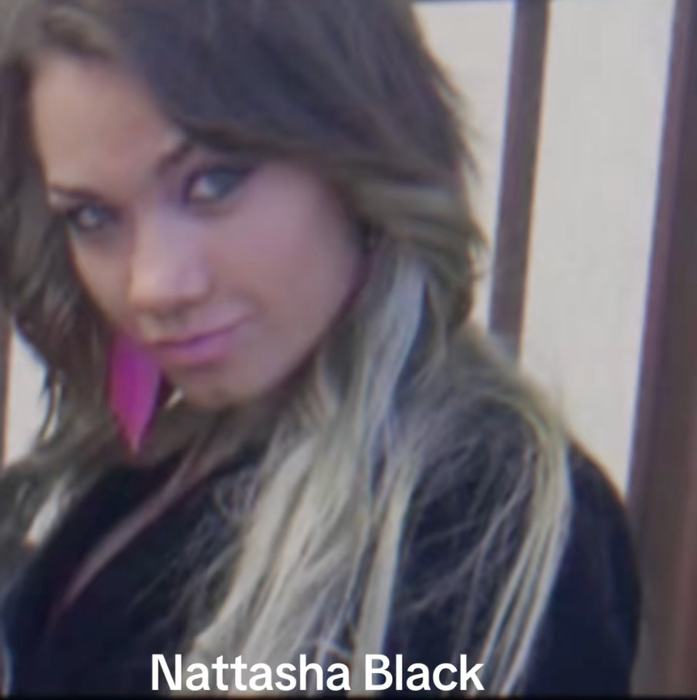 Am aflat cel mai bine păzit secret al Nattashei Black de la Insula iubirii. Imagini rare cu dominatoarea de pe vremea când se intitula Carmen Ionescu și nu avea operații estetice