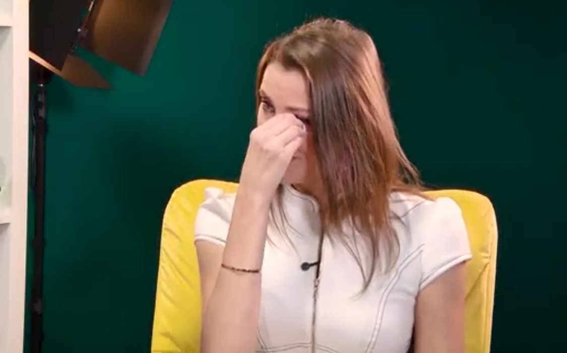 Drama neștiută a vedetei de la ProTV. Și-a pierdut fratele și tatăl, la distanță de o lună: ”Parcă aveam premoniții” | EXCLUSIV