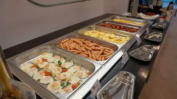 Laviniu din Buziaș, concediu de coșmar la „all inclusive” în stațiunea Saturn. Ce a primit să mănânce, de fapt