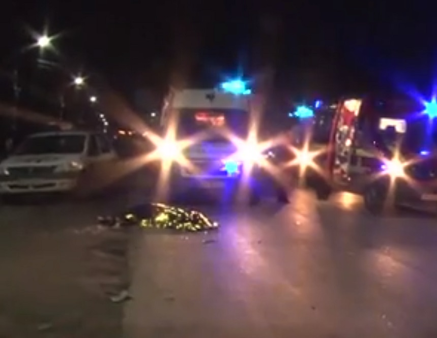 Un interlop din Slobozia a fost omorât de un vecin, care l-a lovit intenționat cu mașina