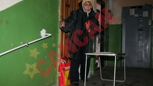 I-a furat banii de intretinere!
