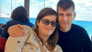 Povestea emoţionantă dintre Roxana, o nevăzătoare, şi Ionuţ, din Iaşi: "El nu ştia că eu nu mai văd deloc"